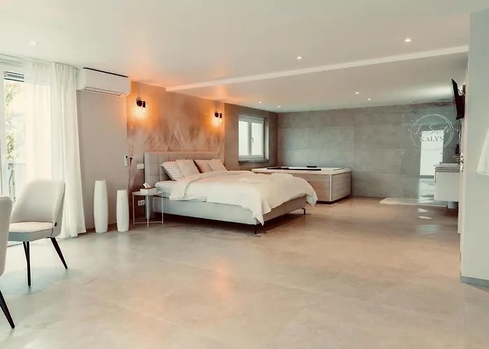 Love hôtel La Kalys *